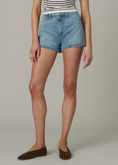THE A LINE SHORT WITH WELT POCKETS