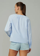 THE EVERYDAY BLOUSE