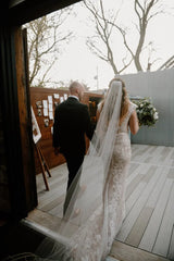Vintage Sheer Cathedral Ivory Bridal Veil Wedding Veil