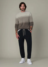BESPOKE ZIP POCKET JOGGER