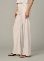 THE CLEAN TROUSER