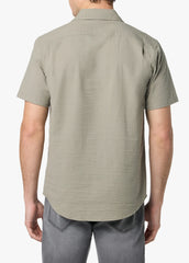 SHORT SLEEVE SEERSUCKER SOLID SHIRT