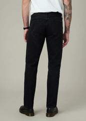 THE SLIM STRAIGHT 32