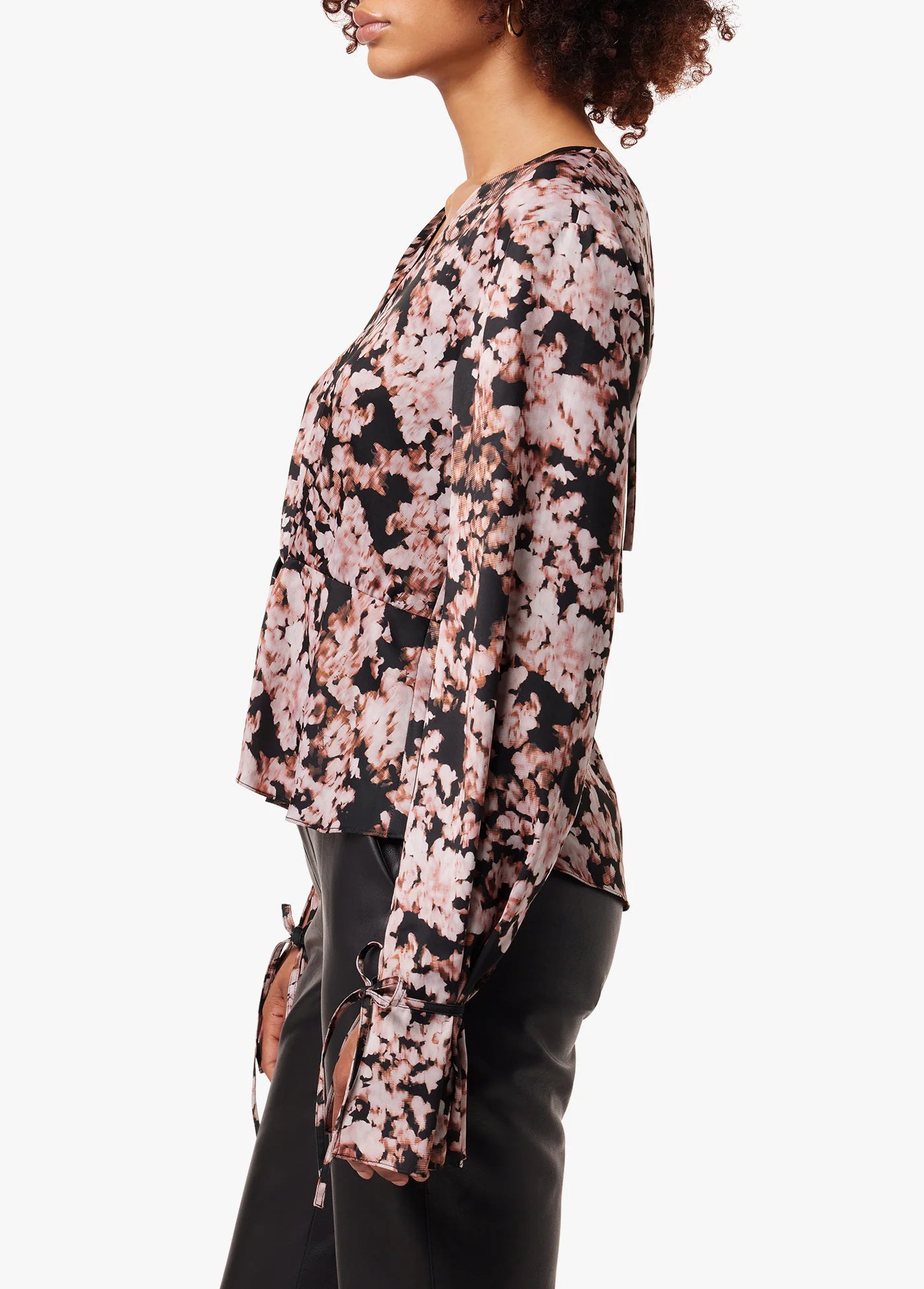 THE SERENA TOP