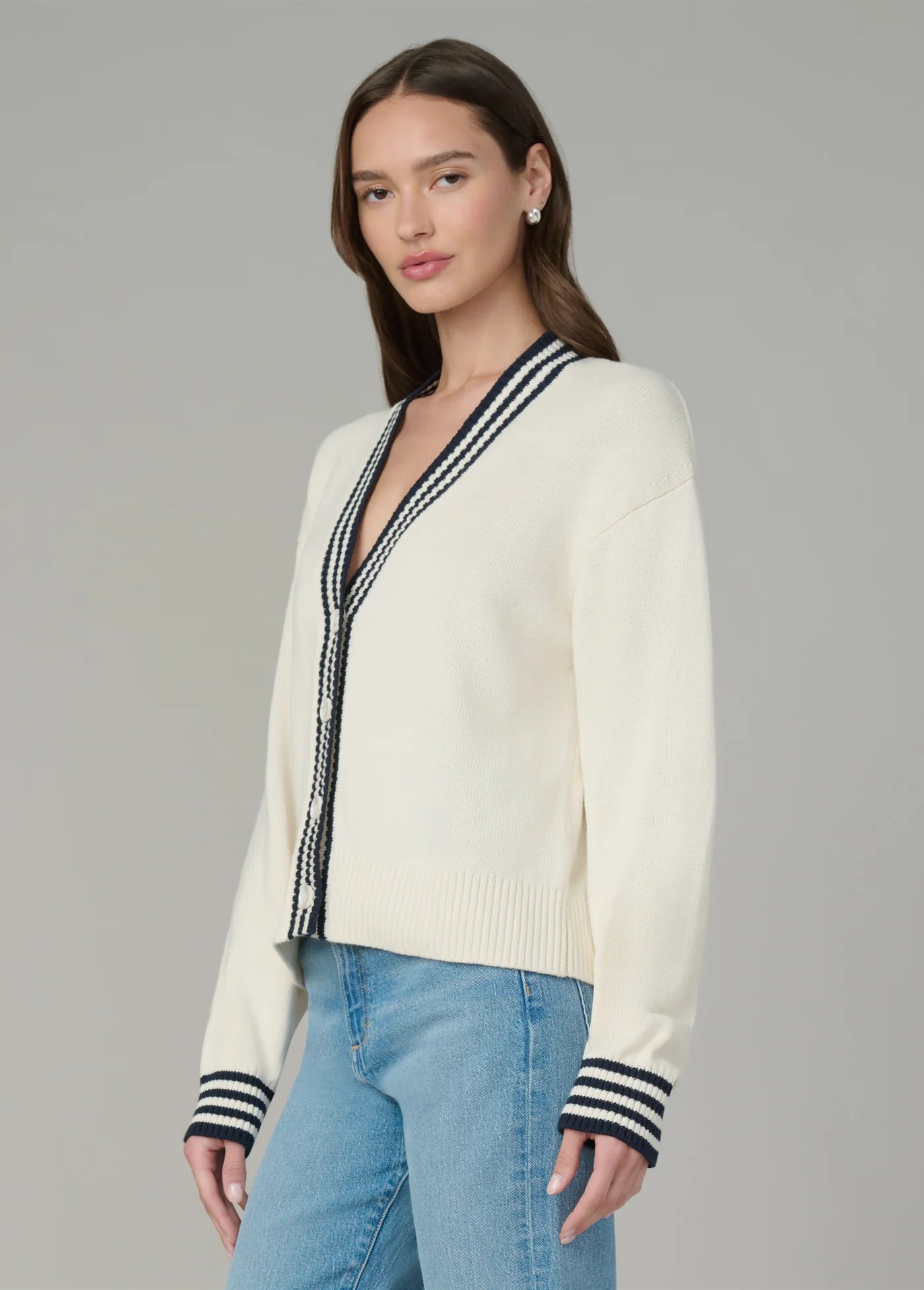 THE LEAH CARDIGAN