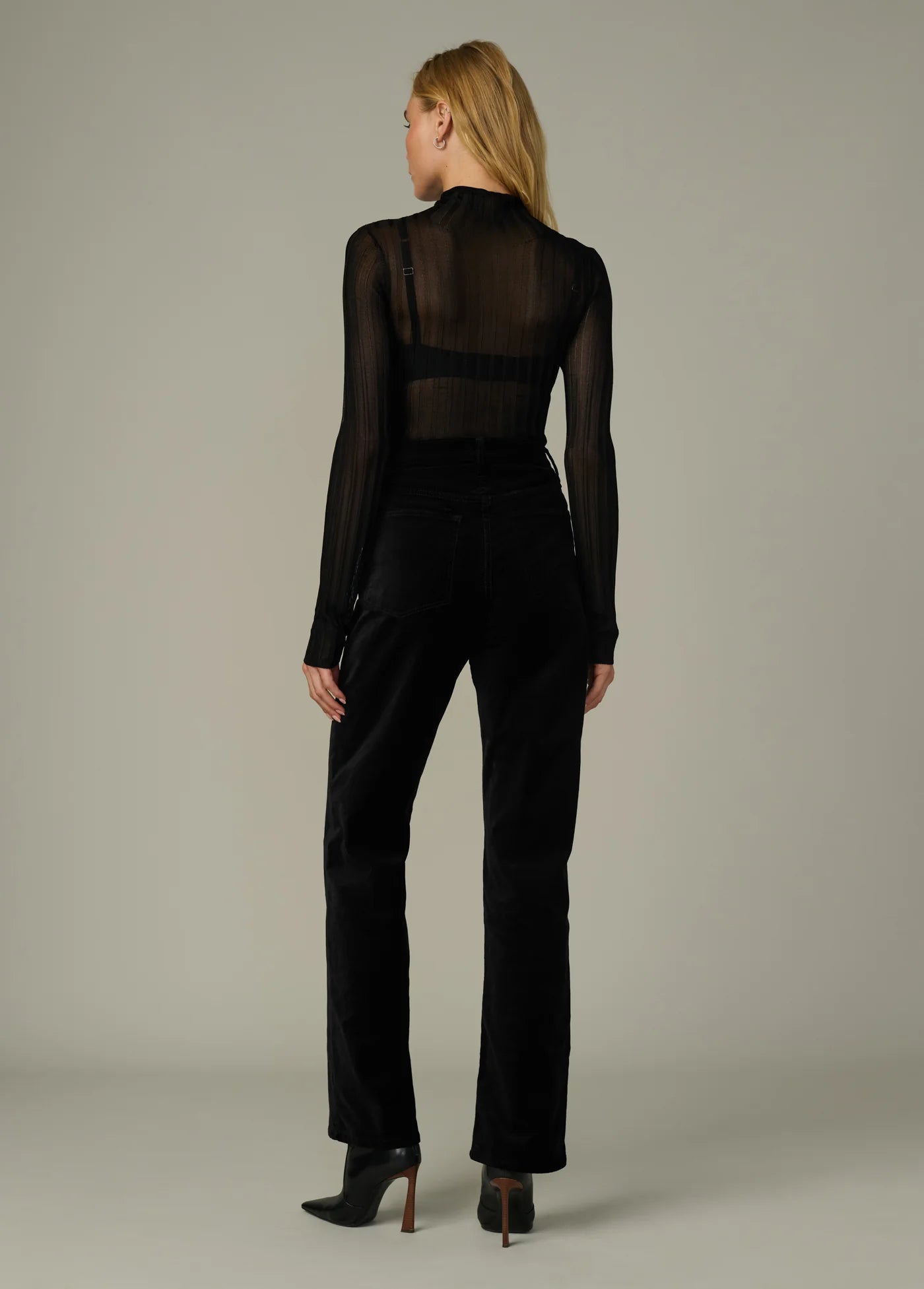 THE LANA RIBBED TURTLENECK