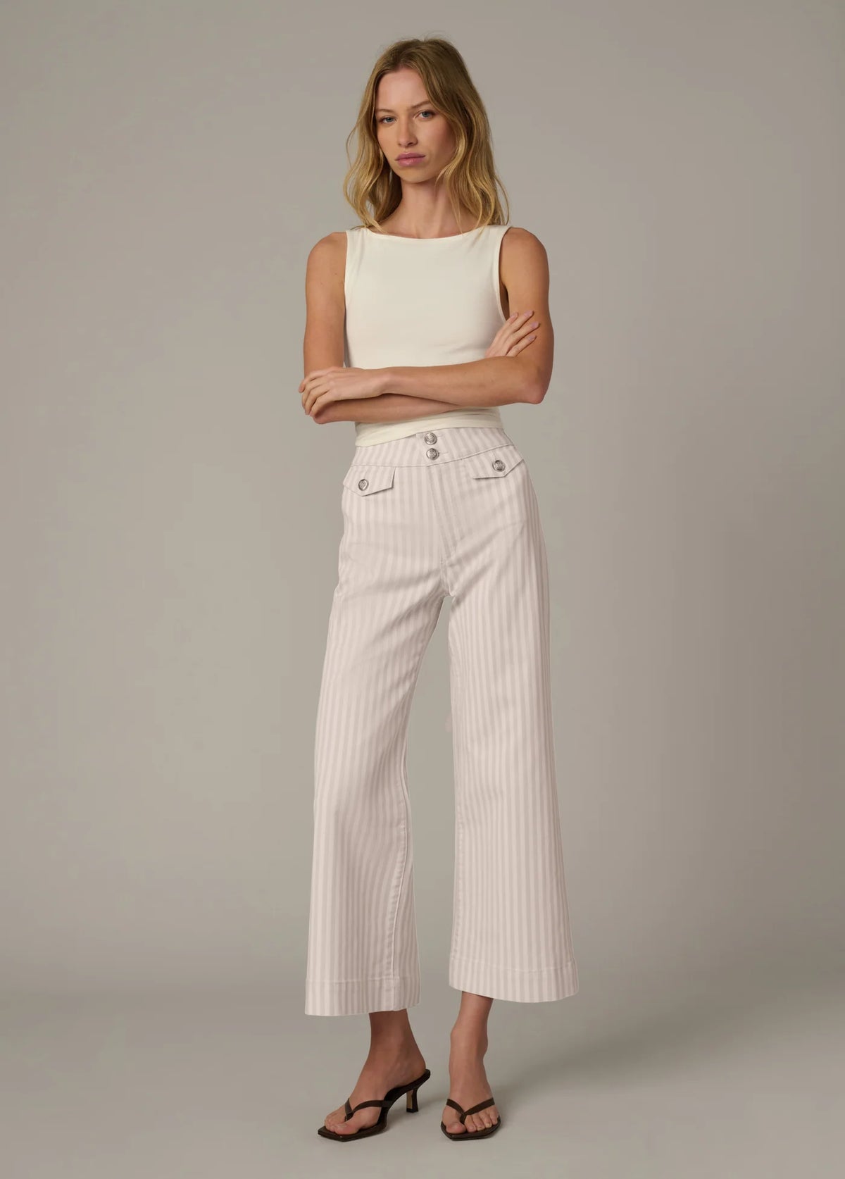 THE ELLIA WIDE LEG ANKLE