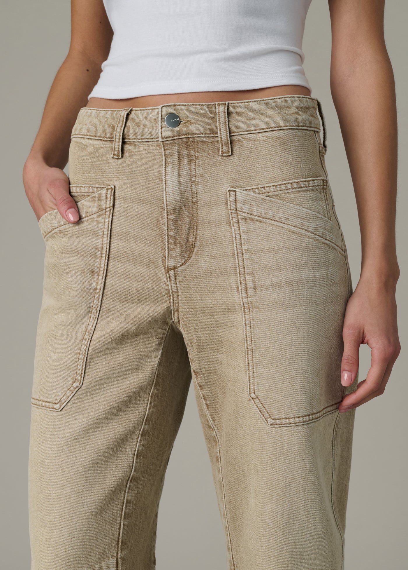 THE DOUBLE POCKET BARREL JEAN