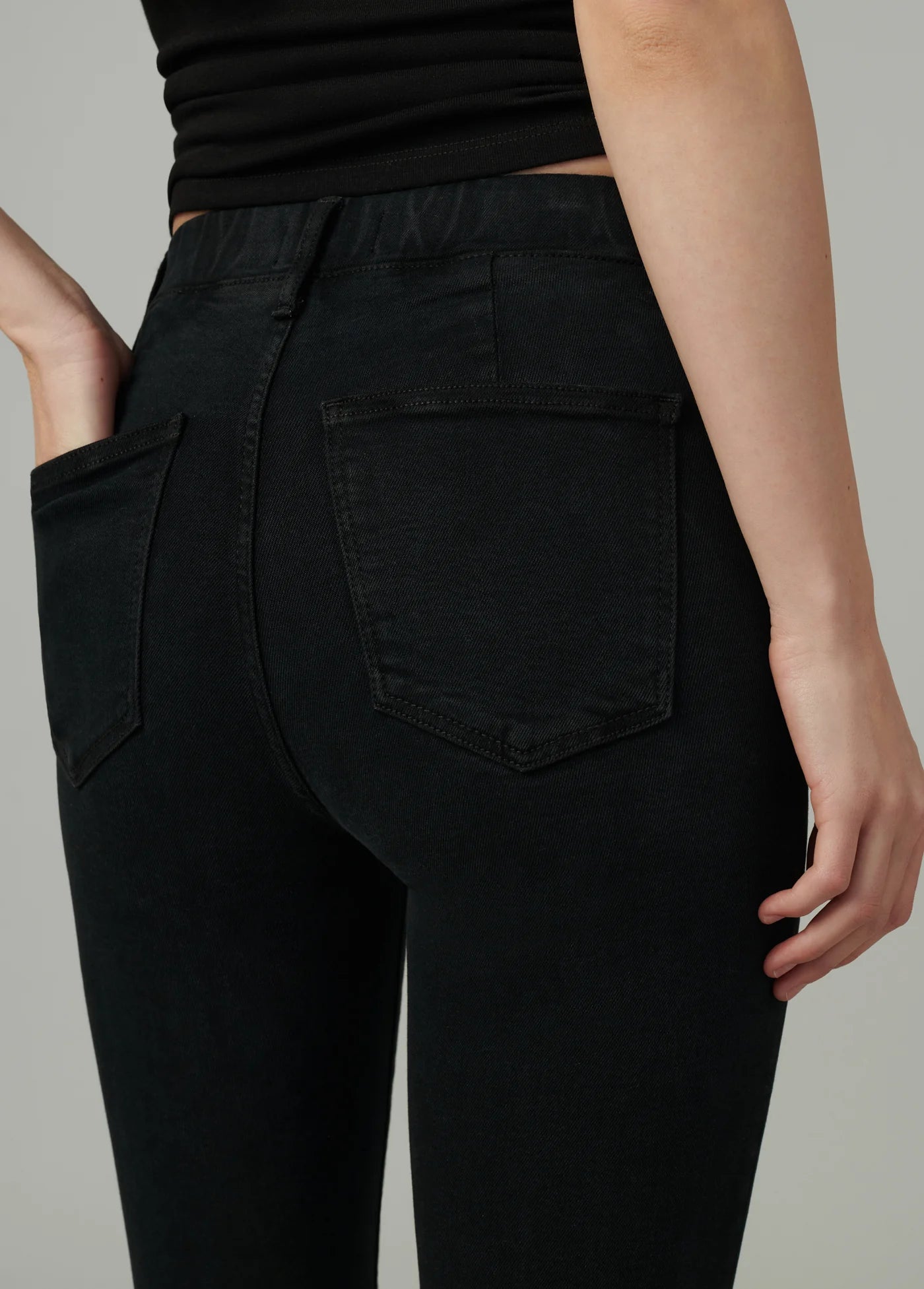 THE ALL DAY CAPRI