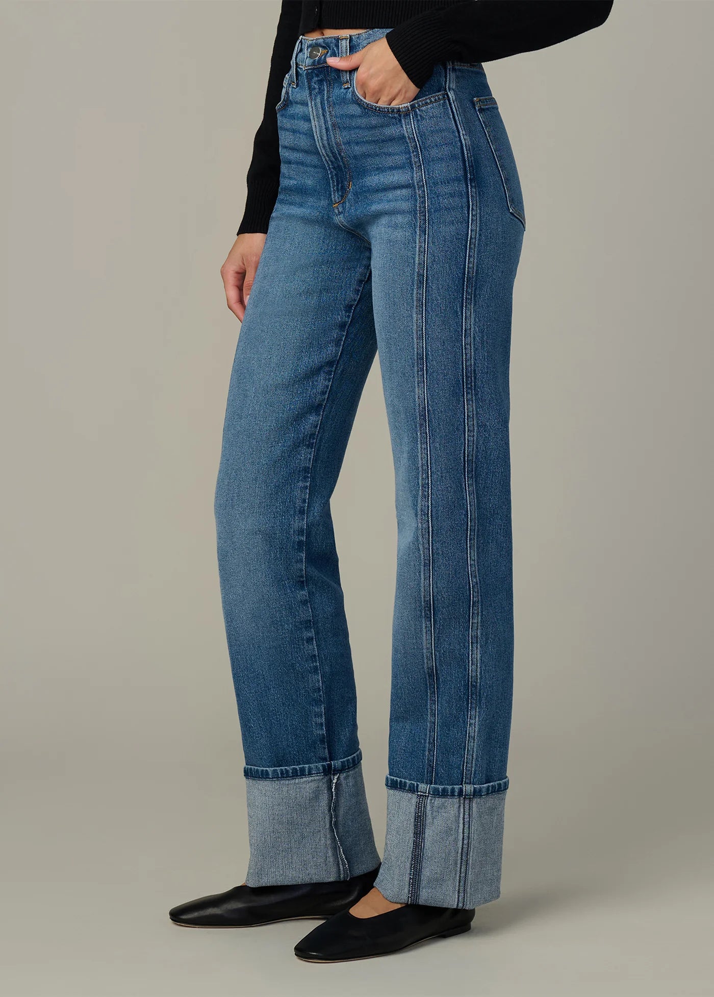THE MARGOT CUFFED