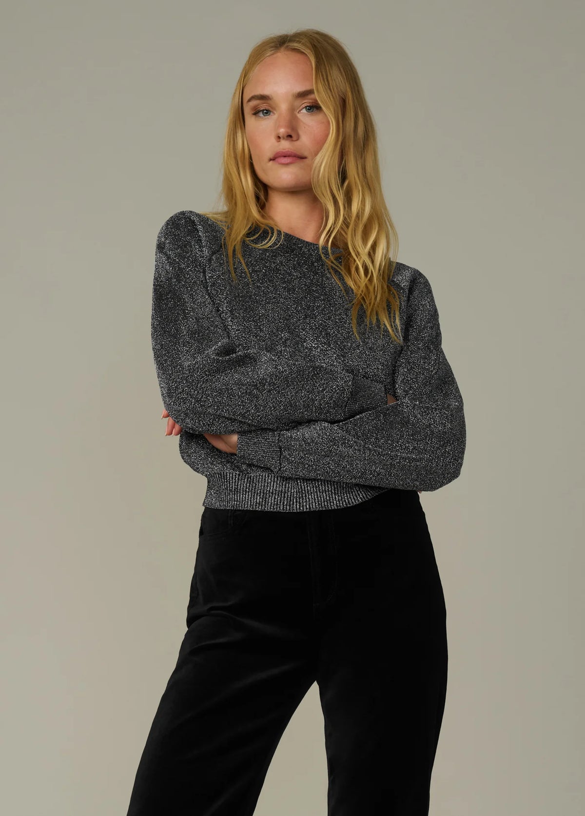 THE TAYLOR RAGLAN SWEATER