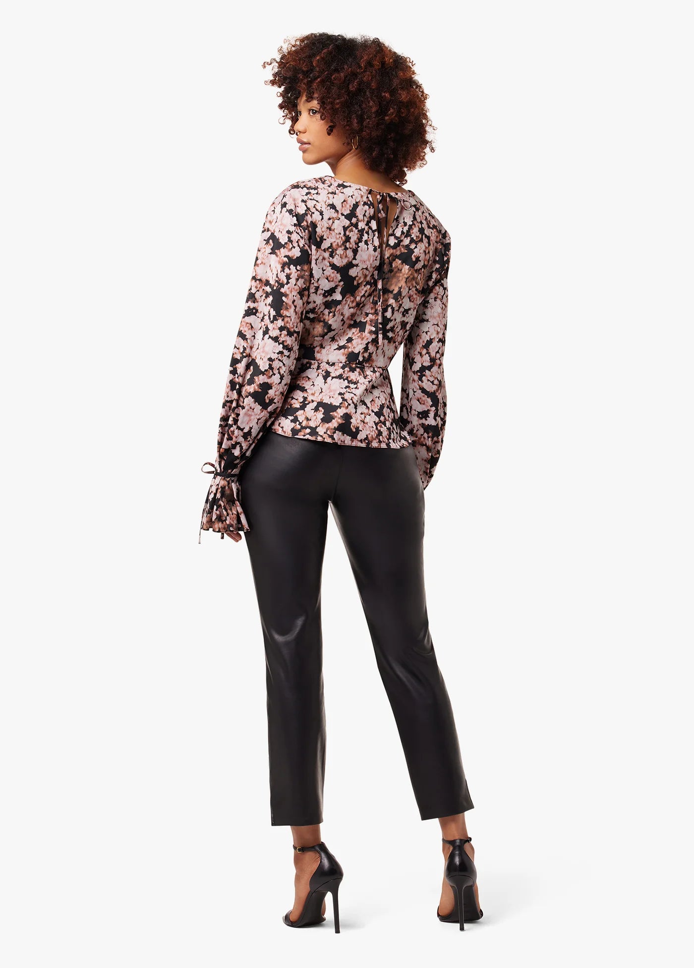 THE SERENA TOP