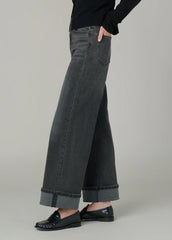 WIDE LEG CUFFED ANKLE