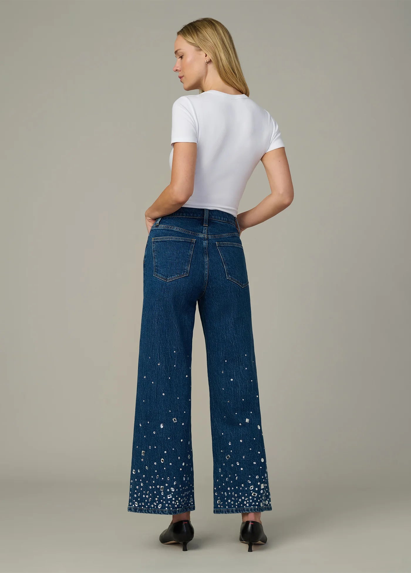 THE MIA STONE EMBELLISHED