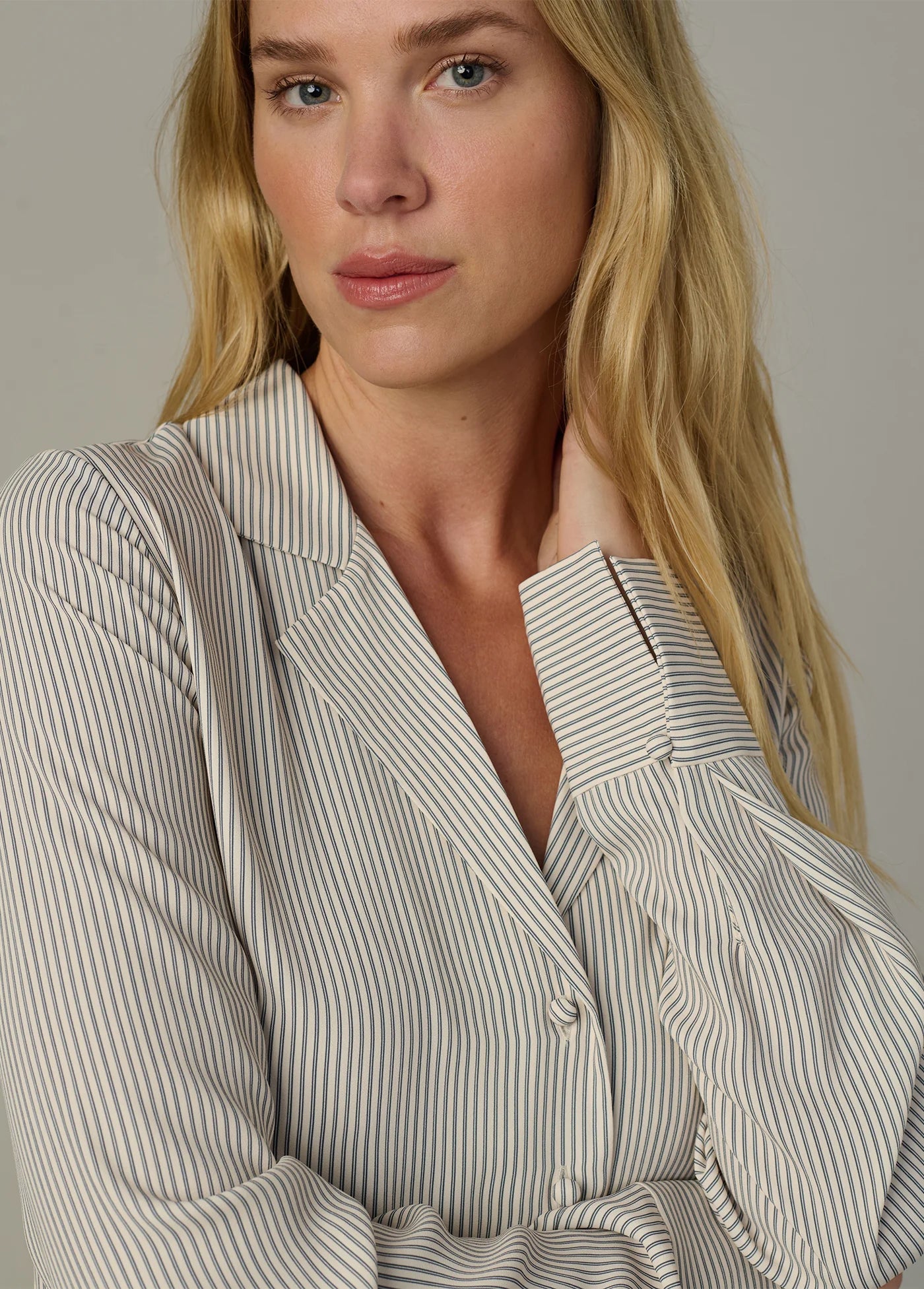 THE MIA BLOUSE