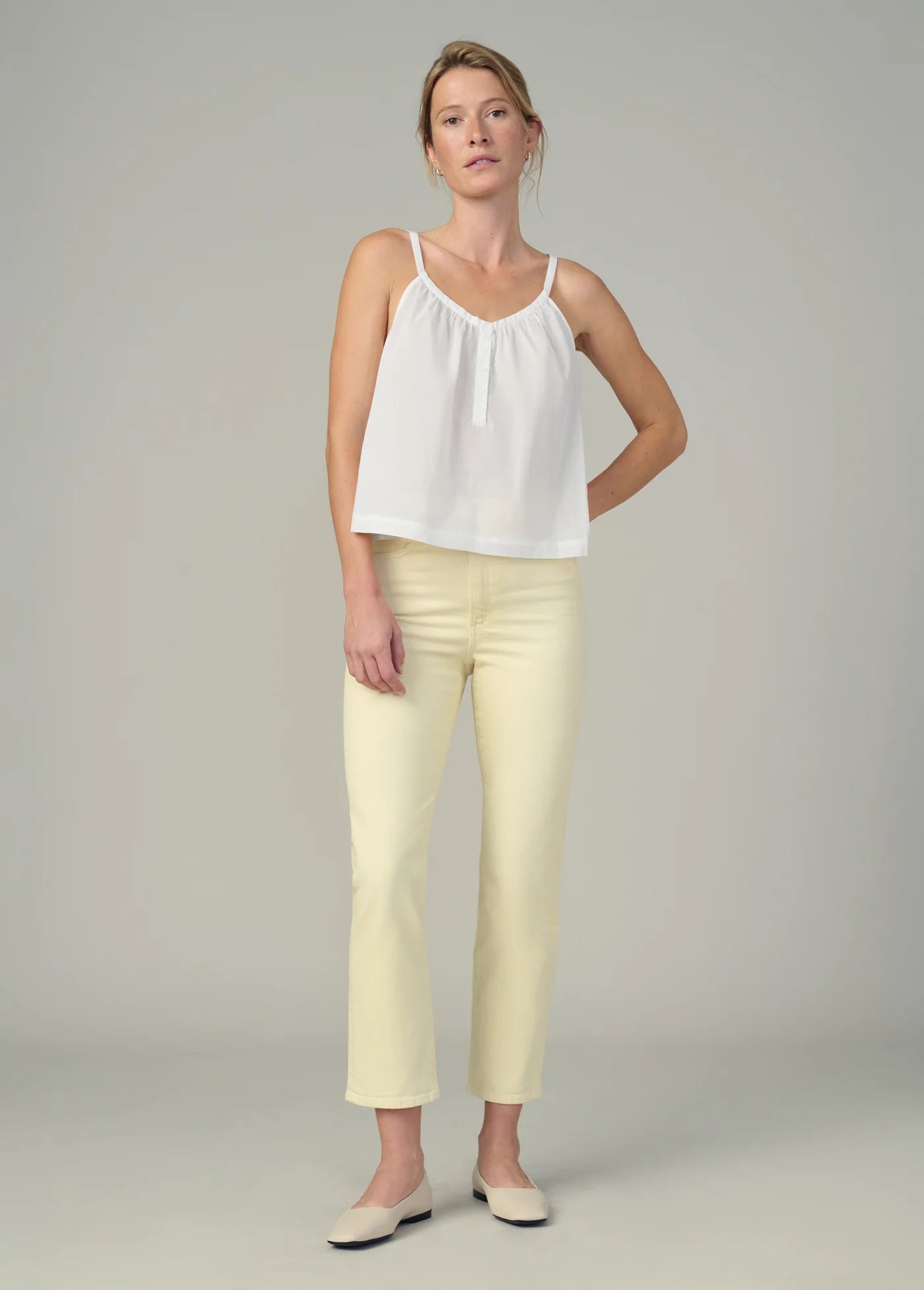 THE CHARLIE SLEEVELESS BLOUSE