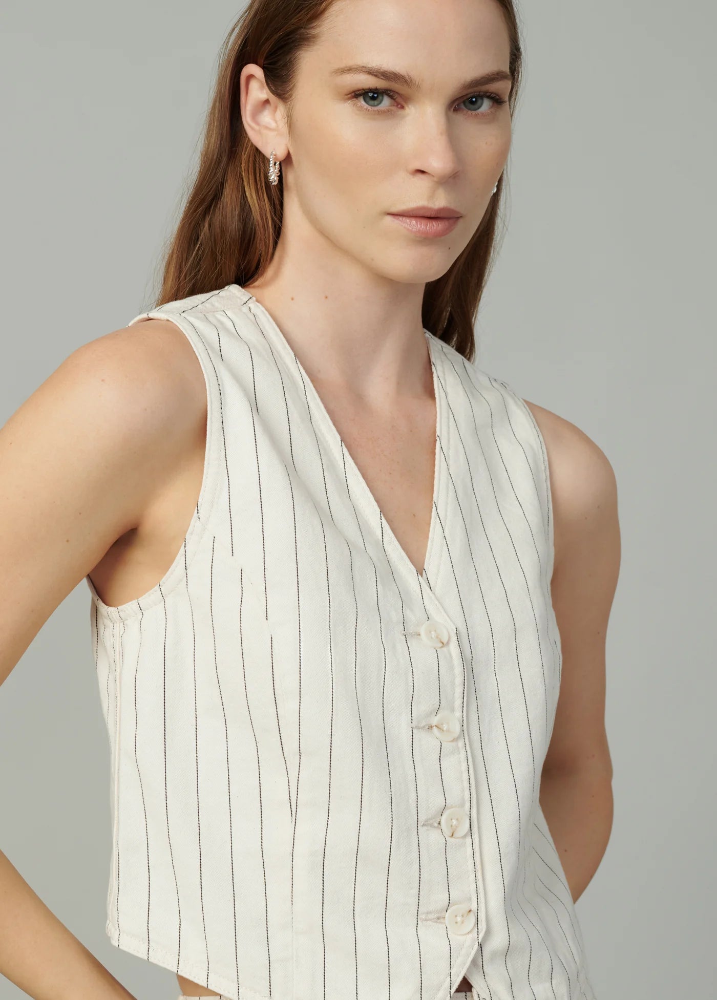 THE RELAXED TAILORED WAISTCOAT
