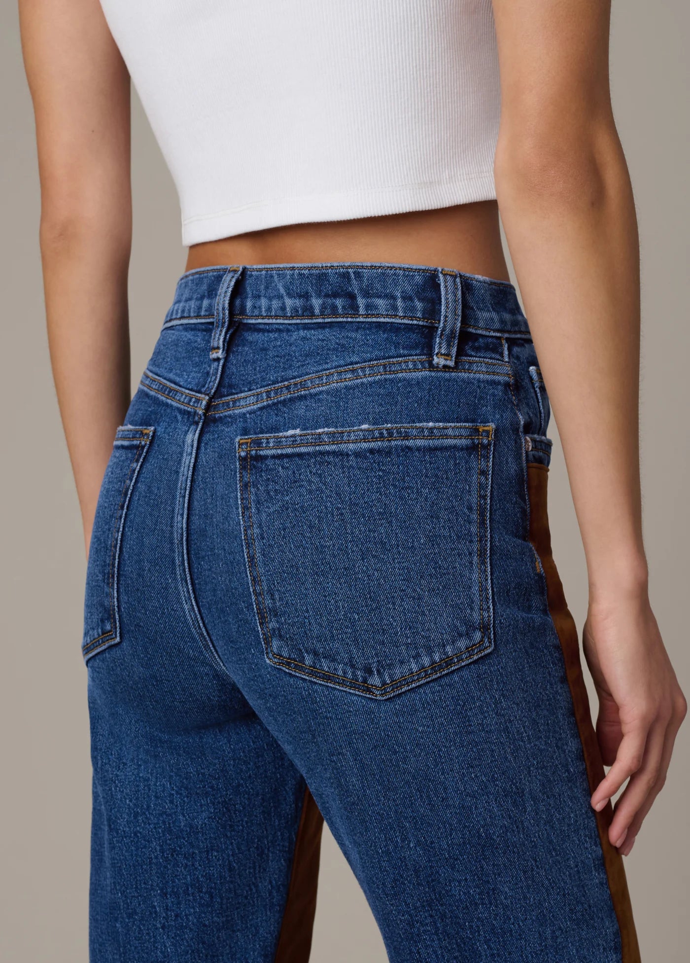 THE JAMI CHAP JEAN