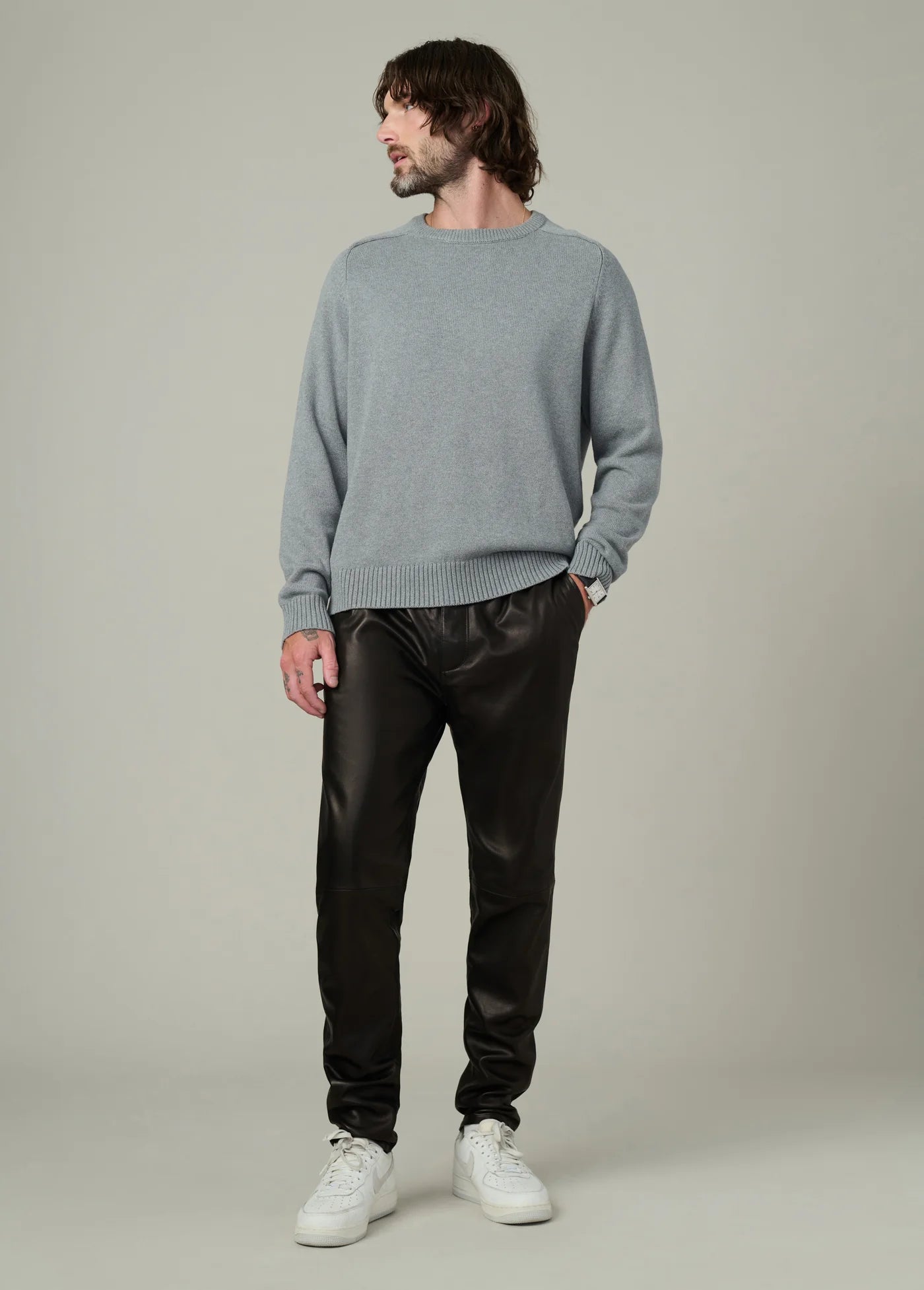 LLOYD CREWNECK SWEATER