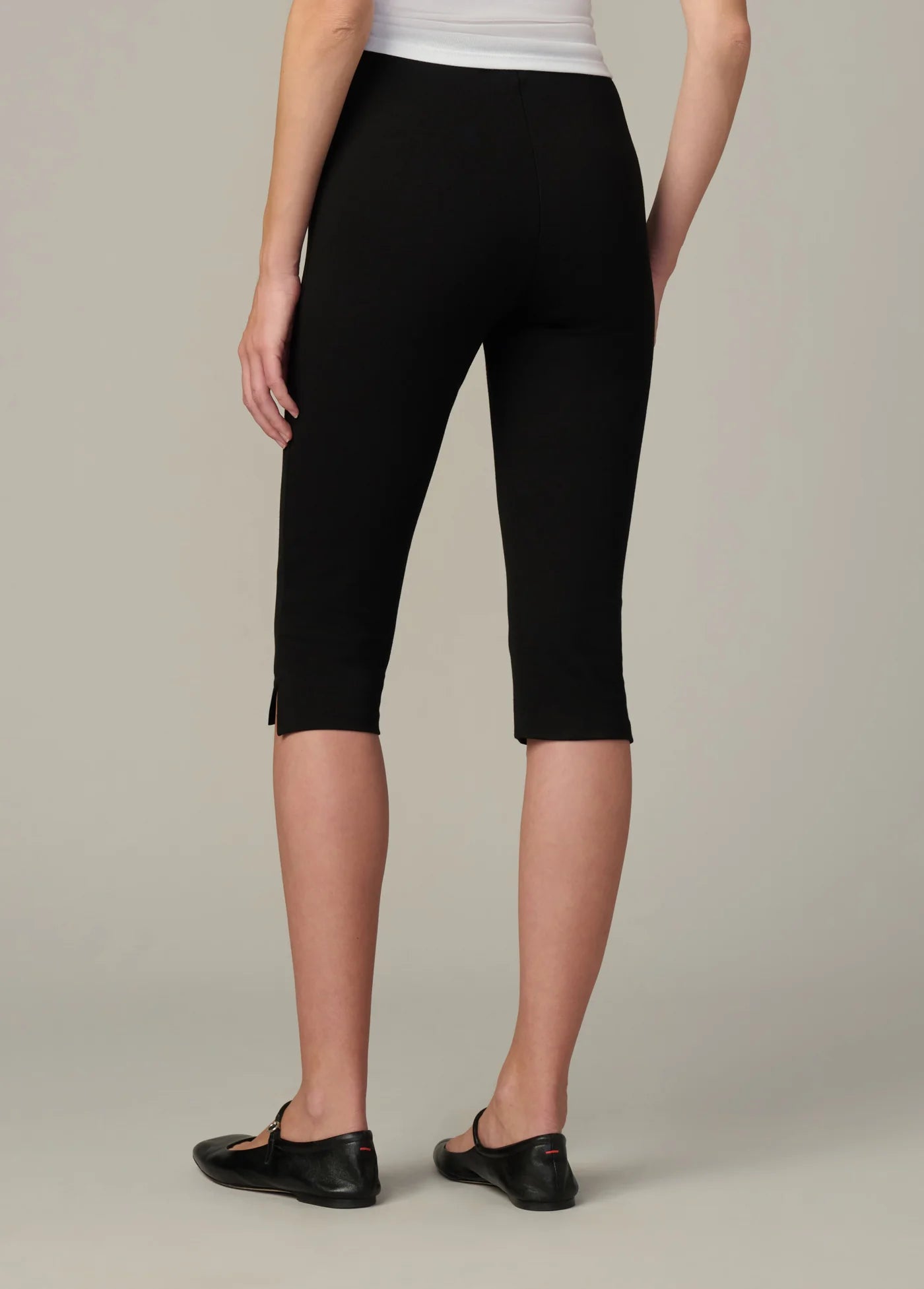 THE MARIE CAPRI