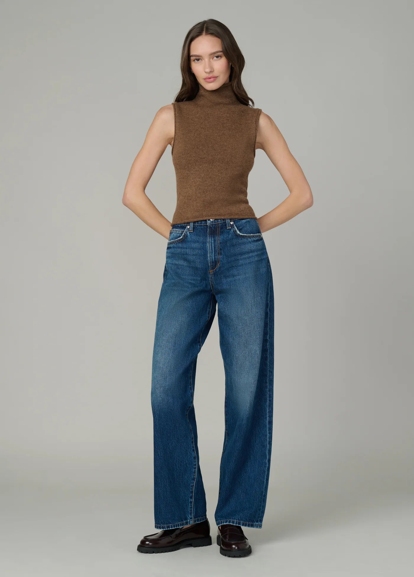 THE STEVIE SLEEVELESS ROLL NECK SWEATER