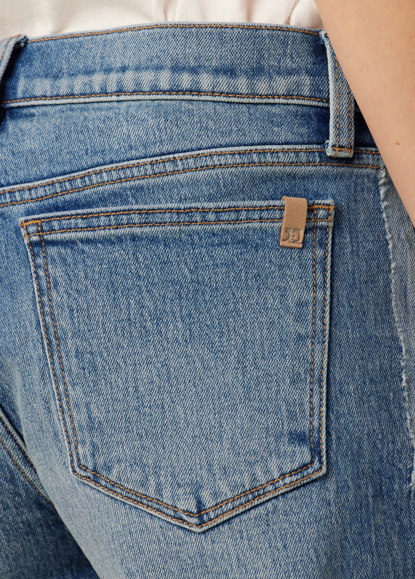 THE OZZIE SHORT