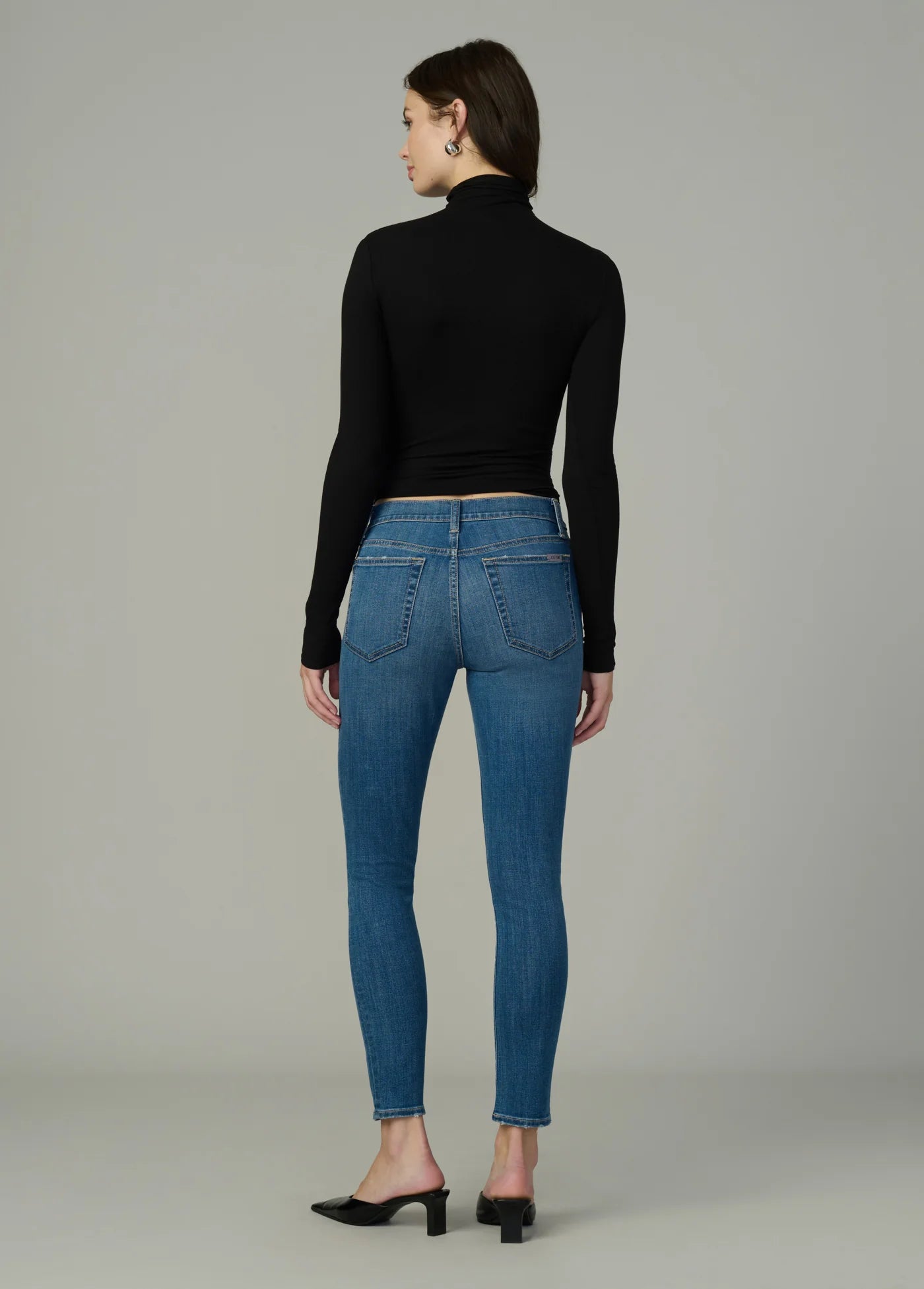 MID RISE SKINNY ANKLE