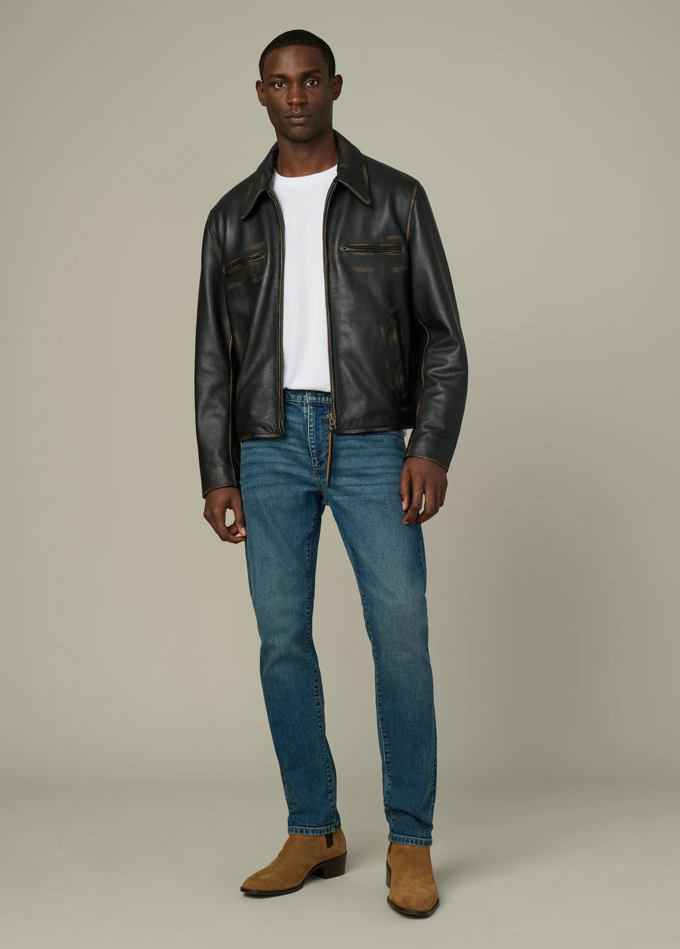 THE SLIM FIT 32