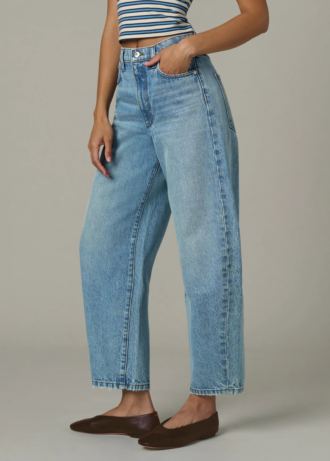 THE BILLIE CROPPED