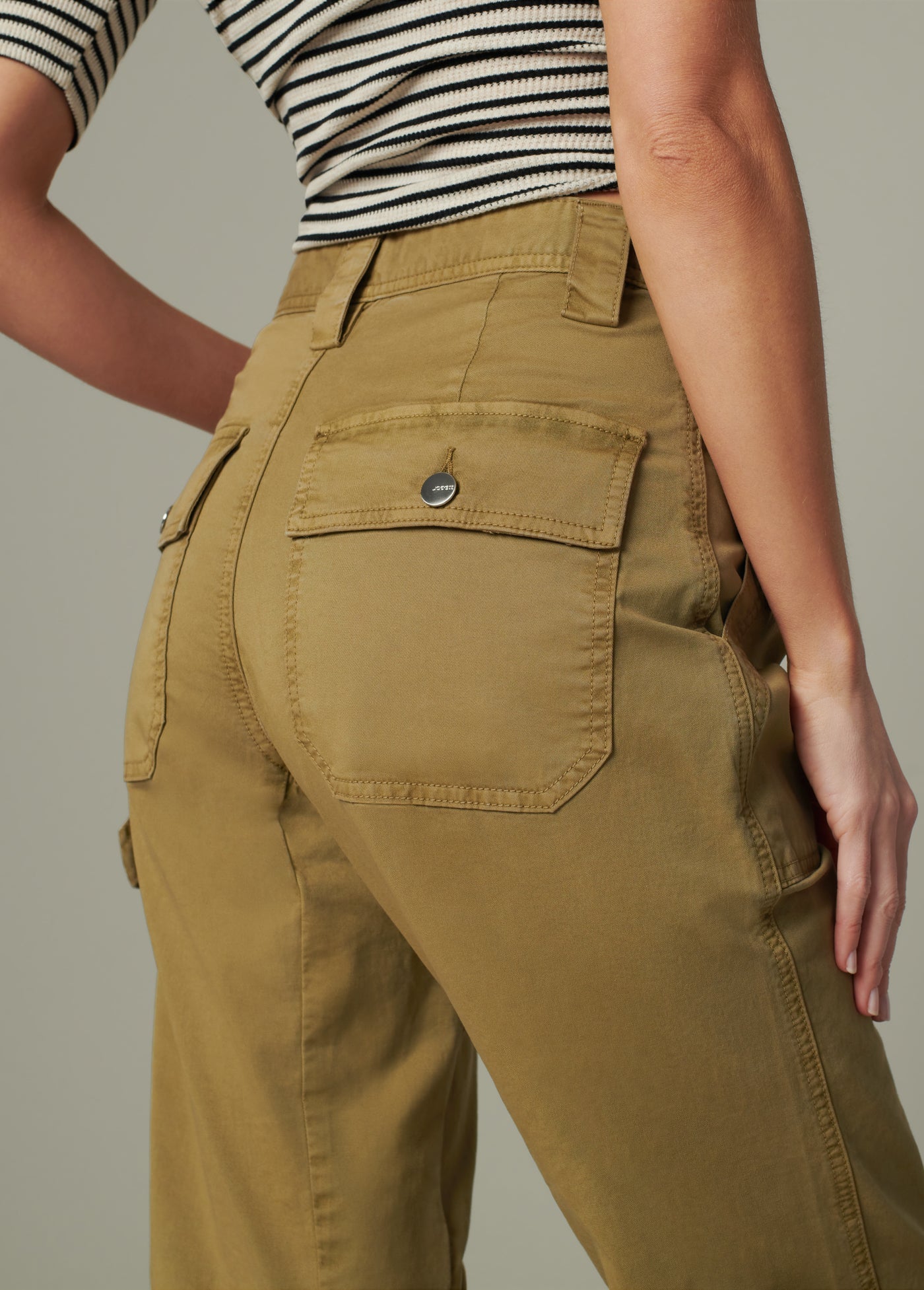 THE RELAXED CARPENTER PANT