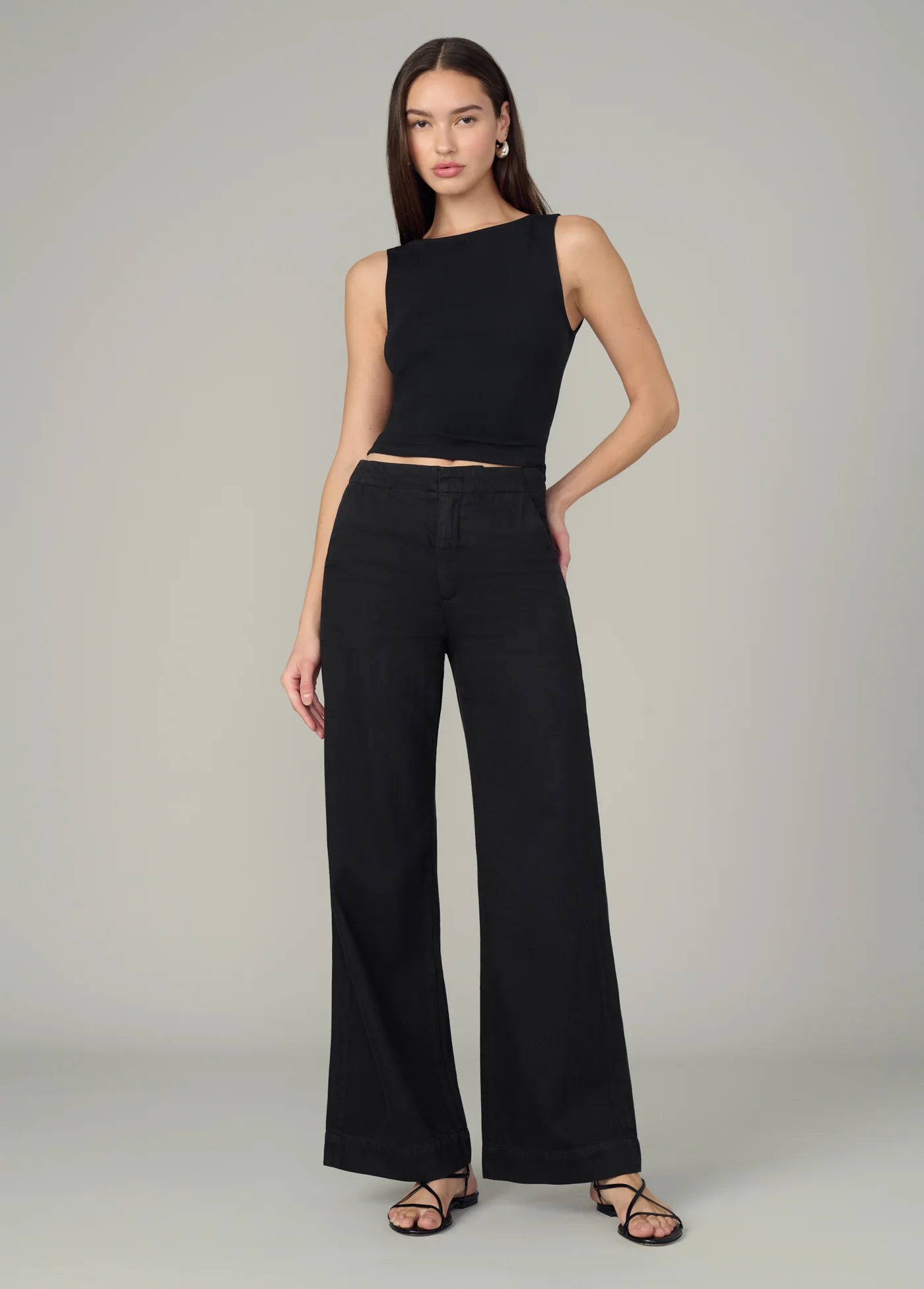 THE CLEAN DENIM TROUSER