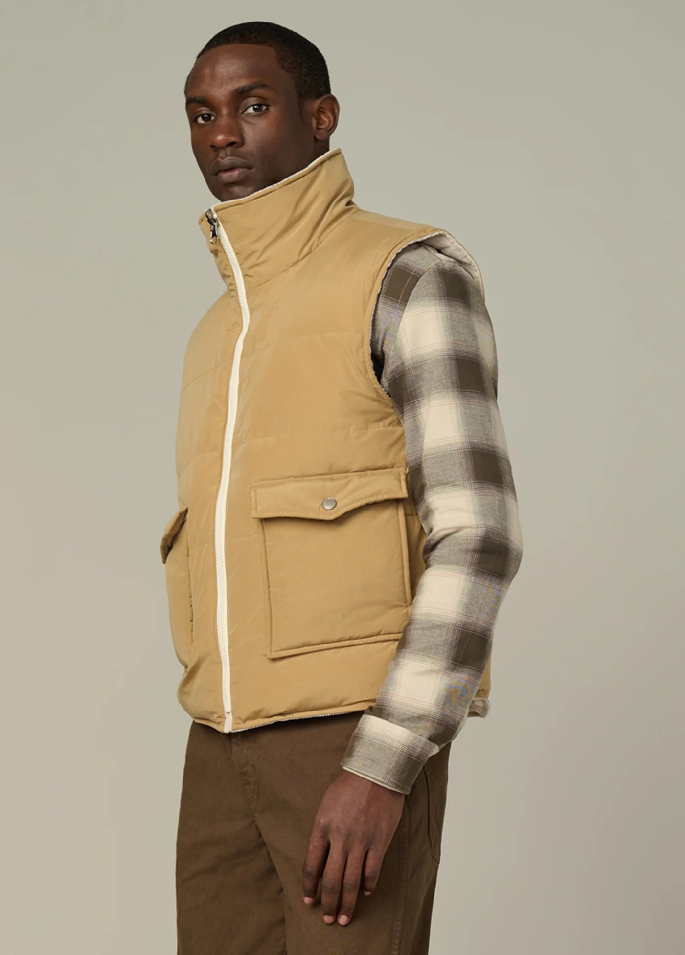 REVERSIBLE CORDUROY PUFFER