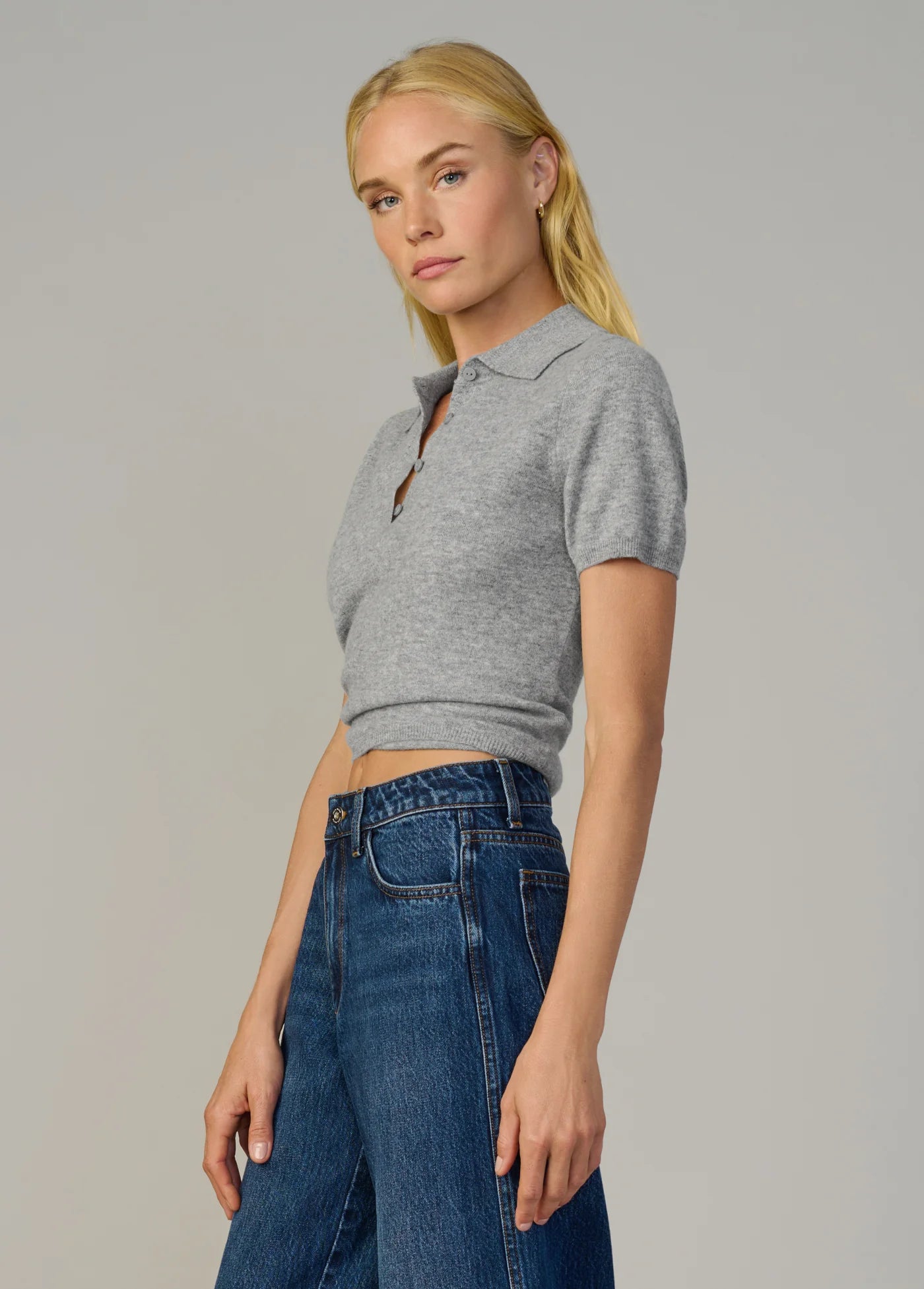 THE CASHMERE SHORT SLEEVE POLO SWEATER