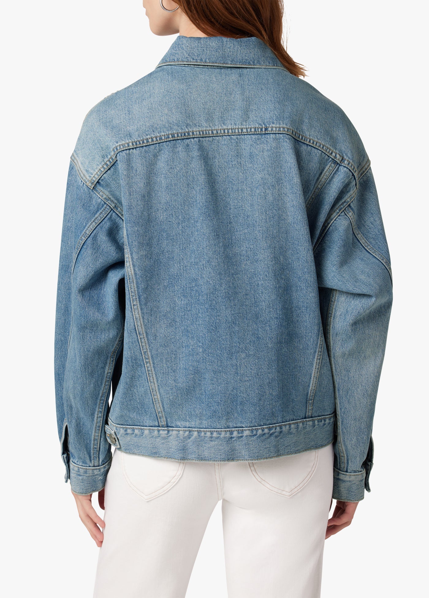 THE OVERSIZED JACKET