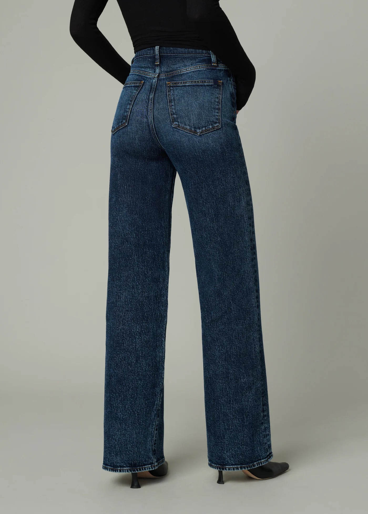 THE MIA