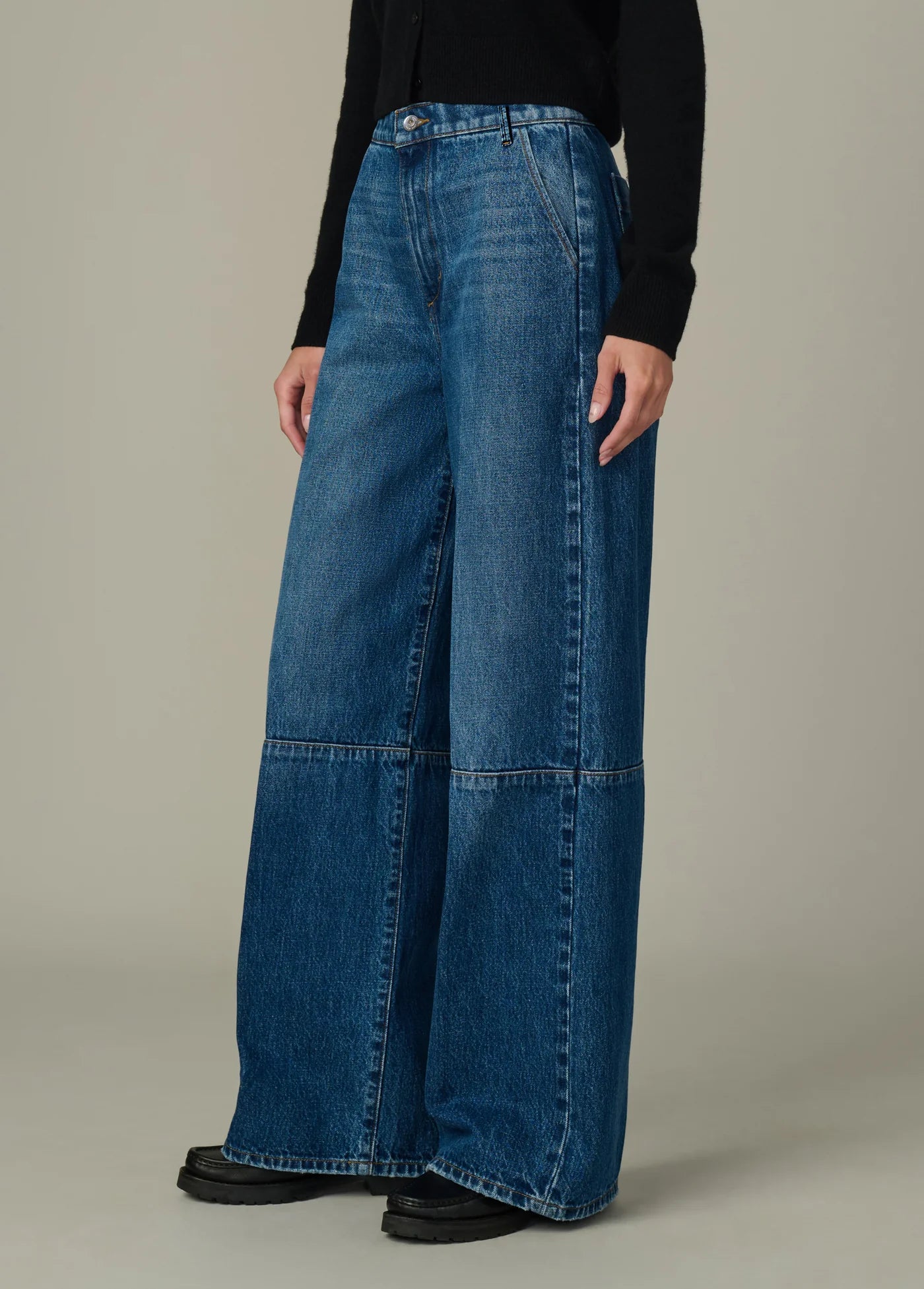 THE SEAMED HARLOWE TROUSER