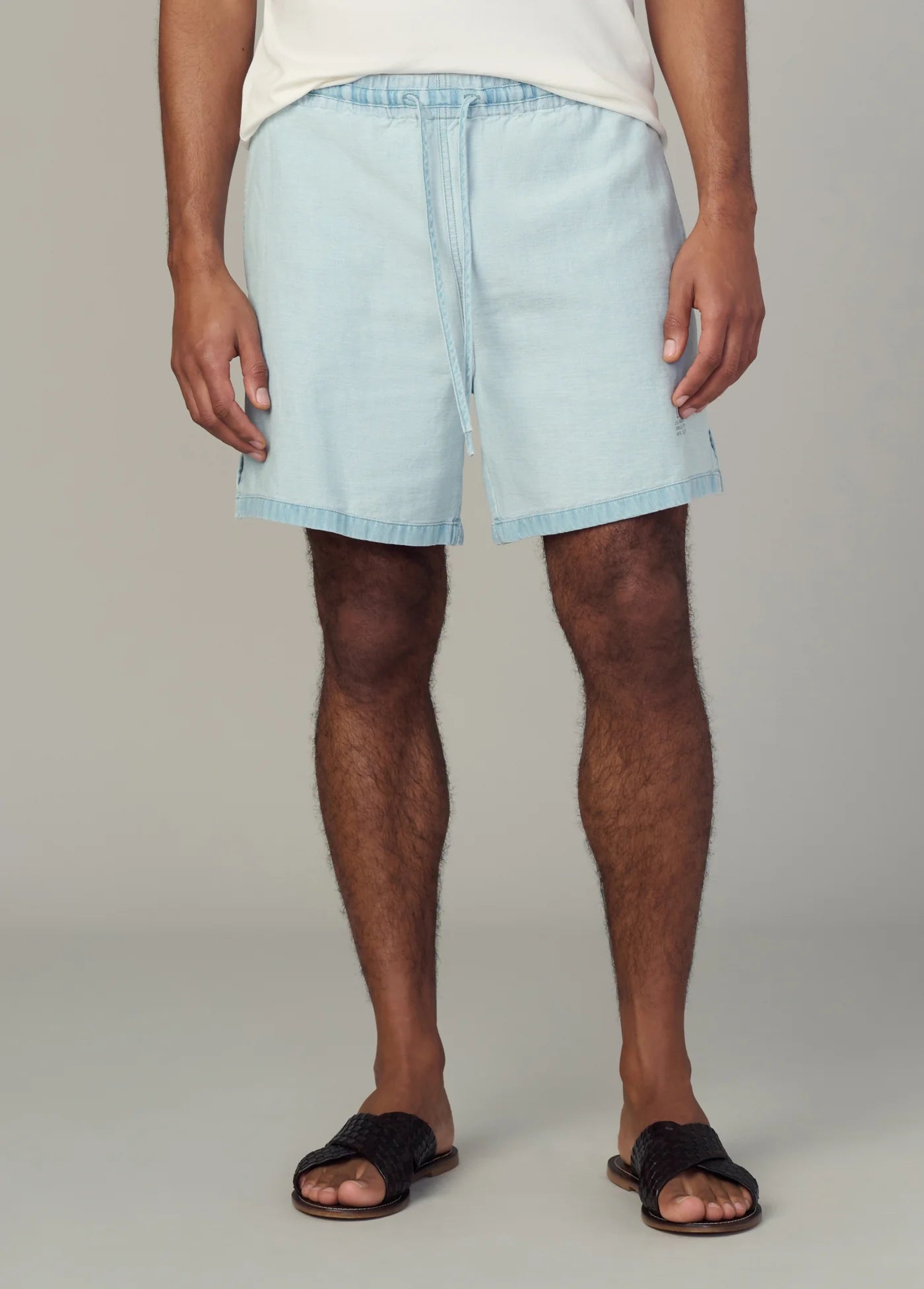 REVERSE CHAMBRAY LOOSE SHORT