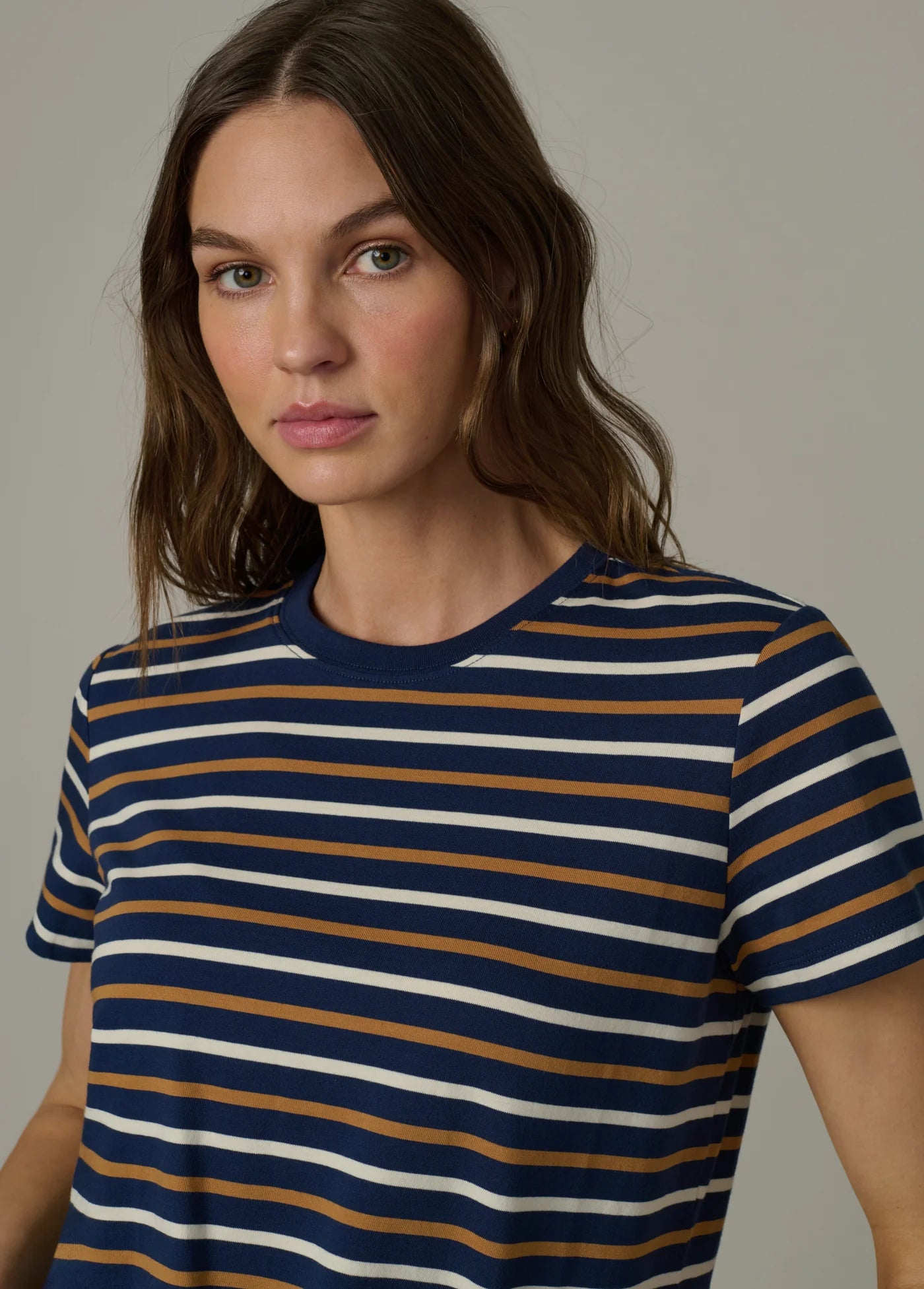 THE EASY TEE