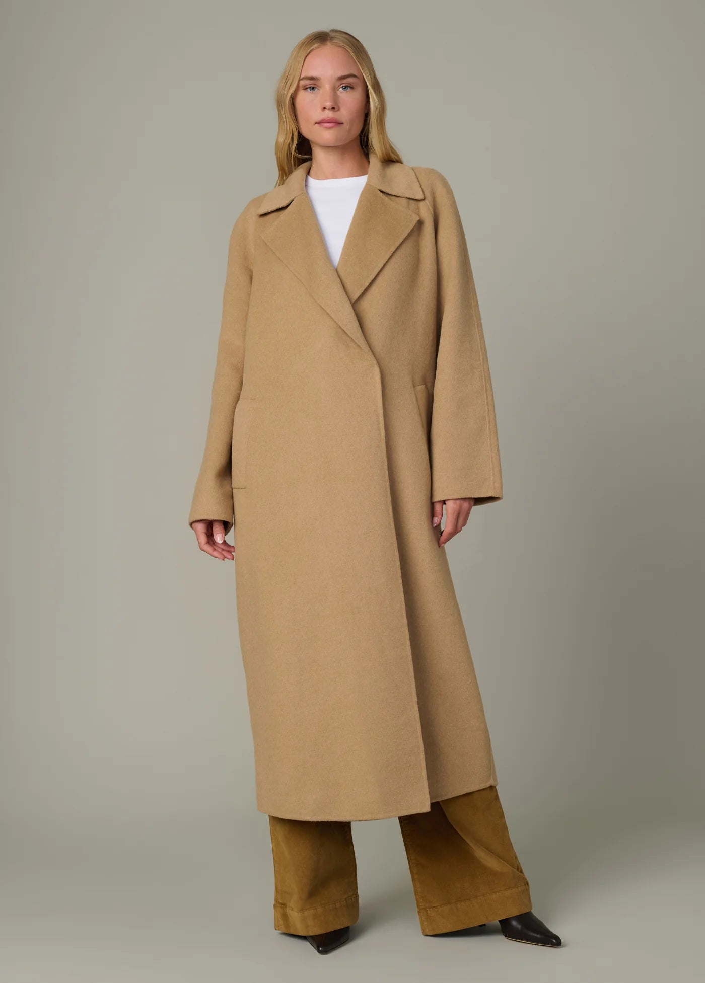 THE MADELINE COAT