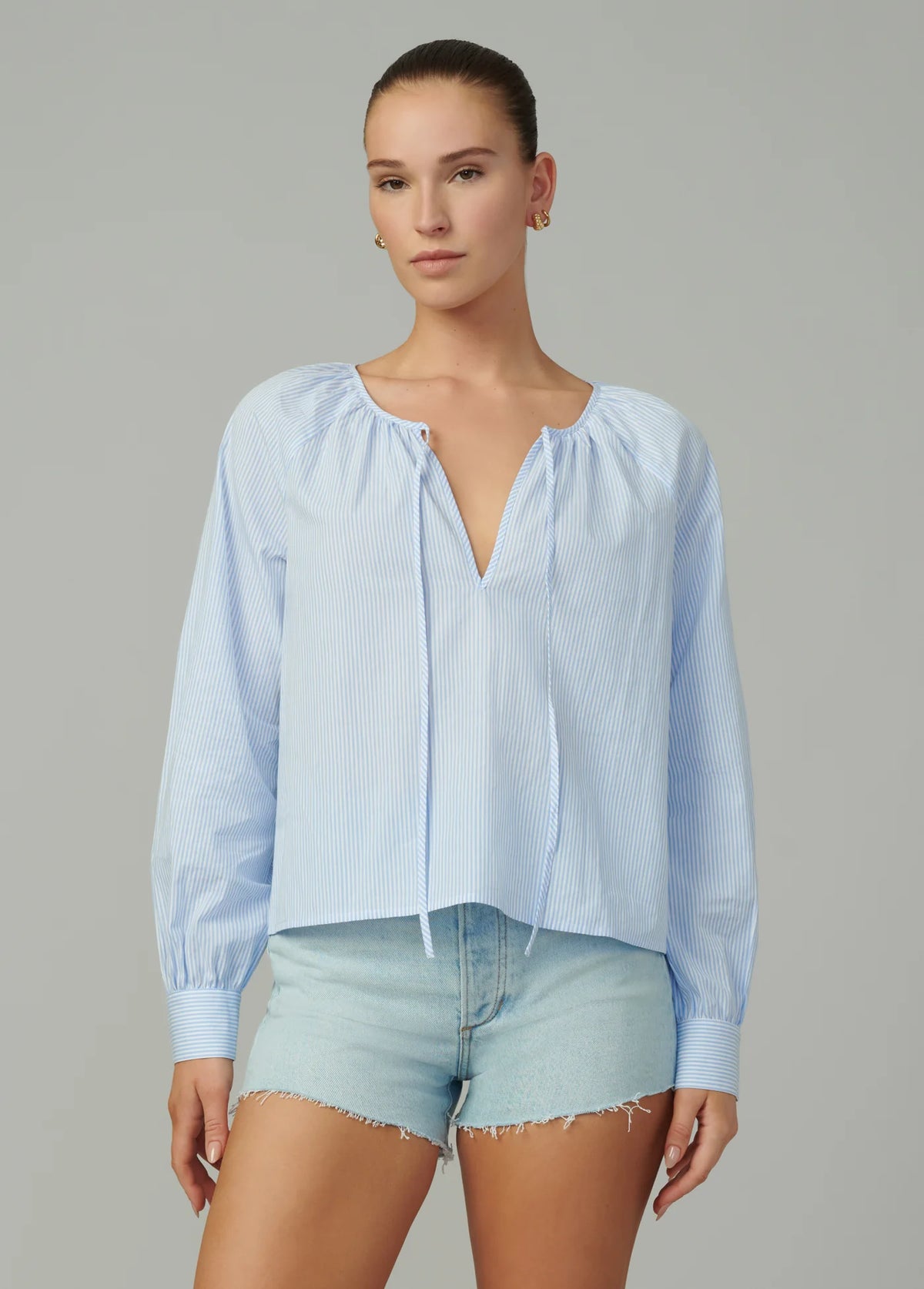 THE EVERYDAY BLOUSE