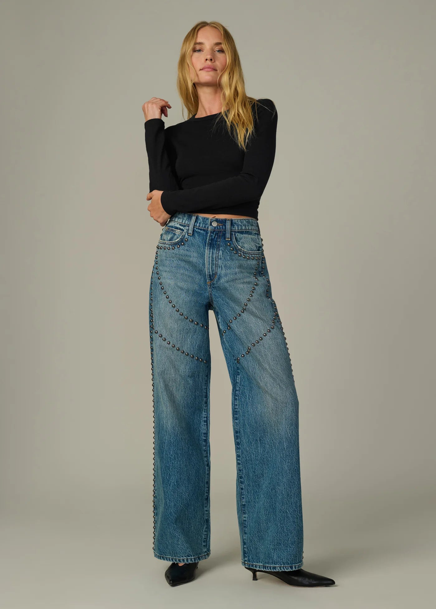 THE HARLOWE STUDDED
