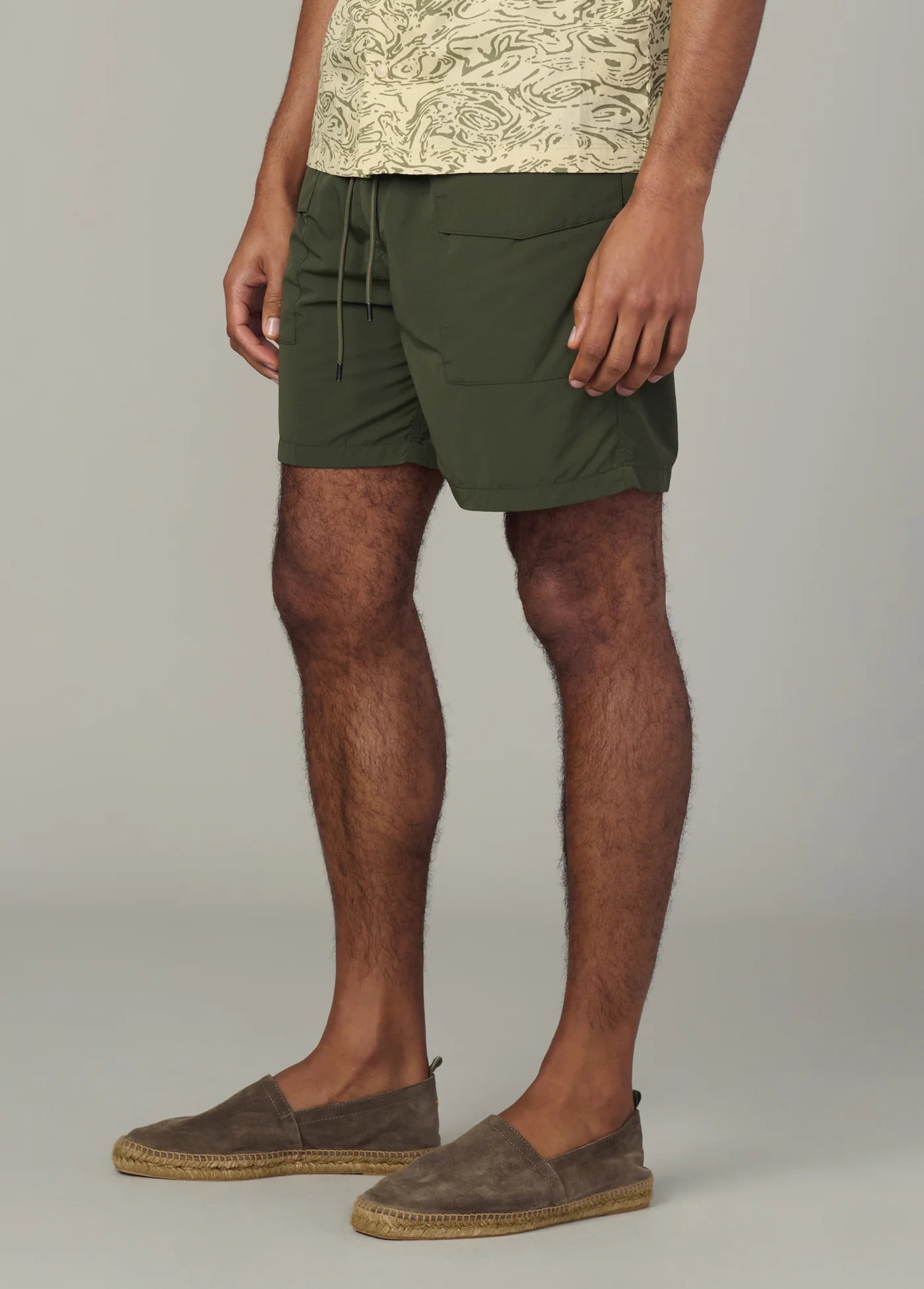 MODERN CARGO SHORT