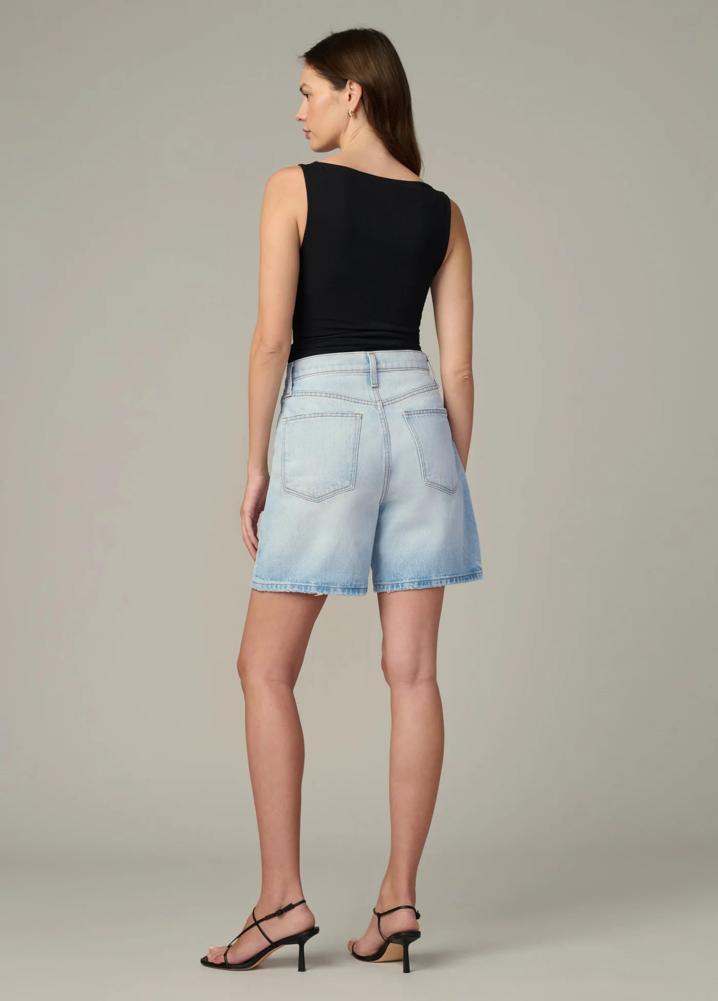 THE HARLOWE SHORT