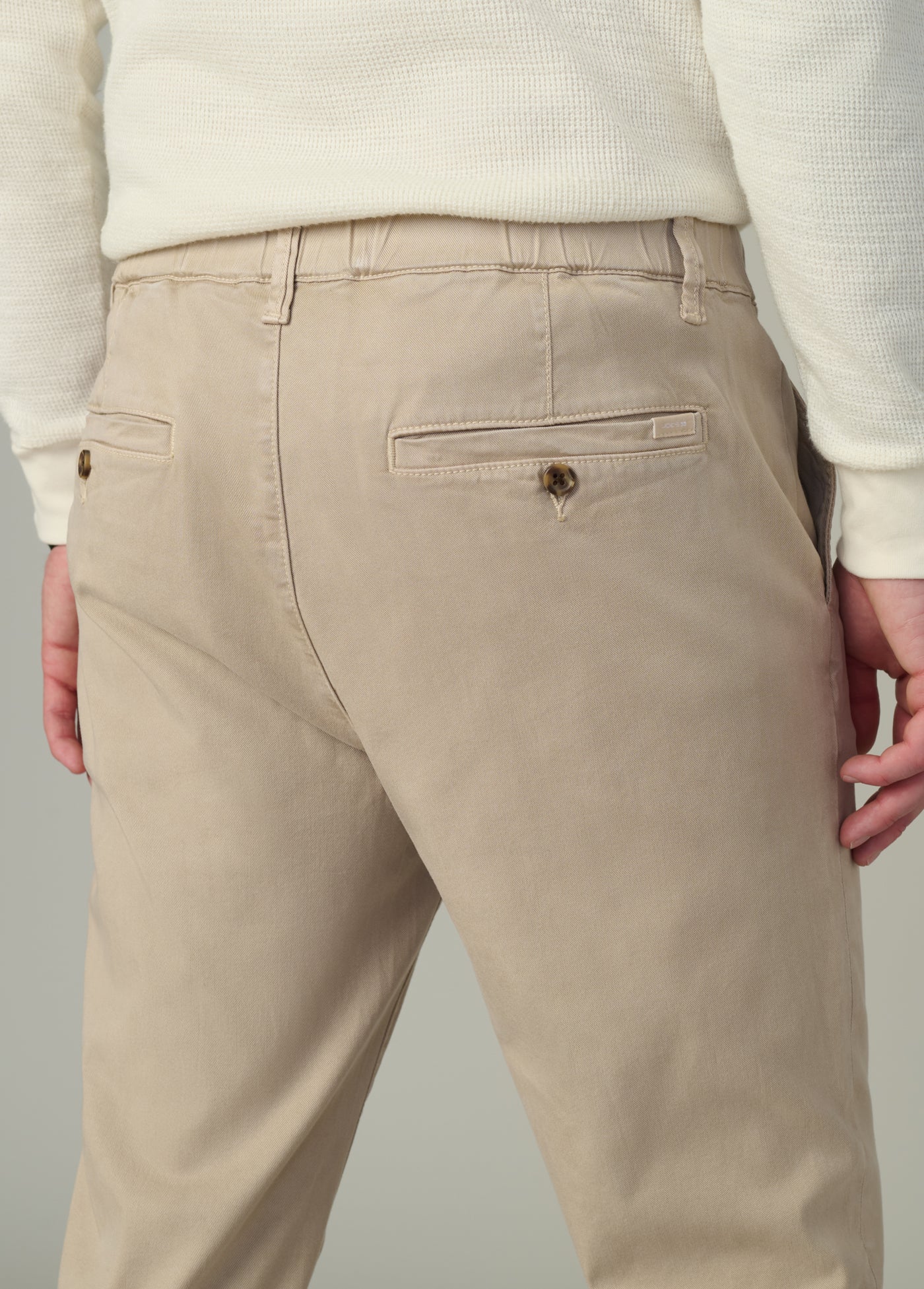 THE LAIRD TENCEL PANT