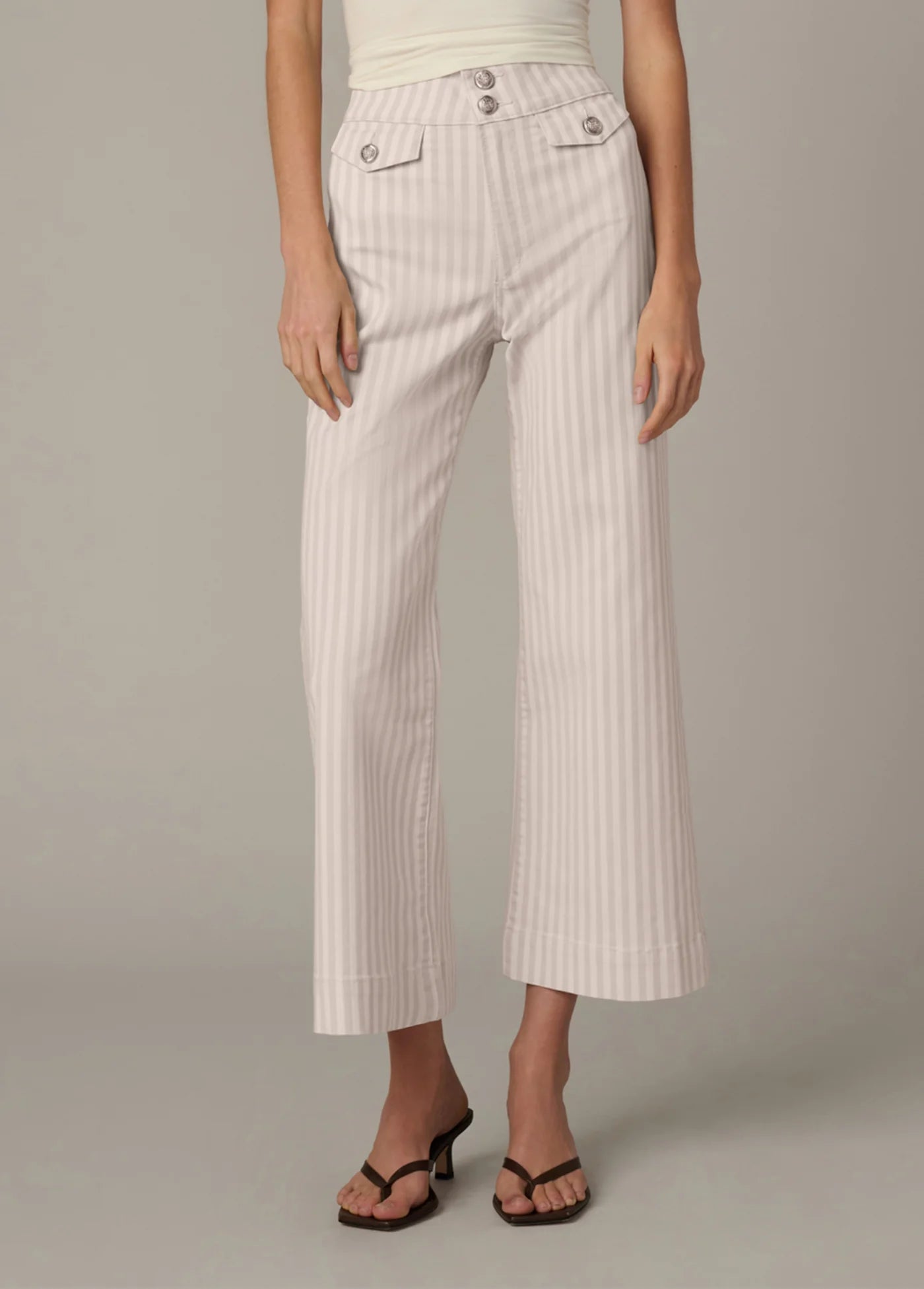 THE ELLIA WIDE LEG ANKLE