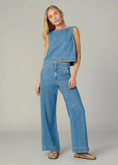 THE BOAT NECK DENIM SHELL TOP