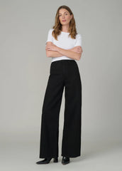 THE MIA PETITE
