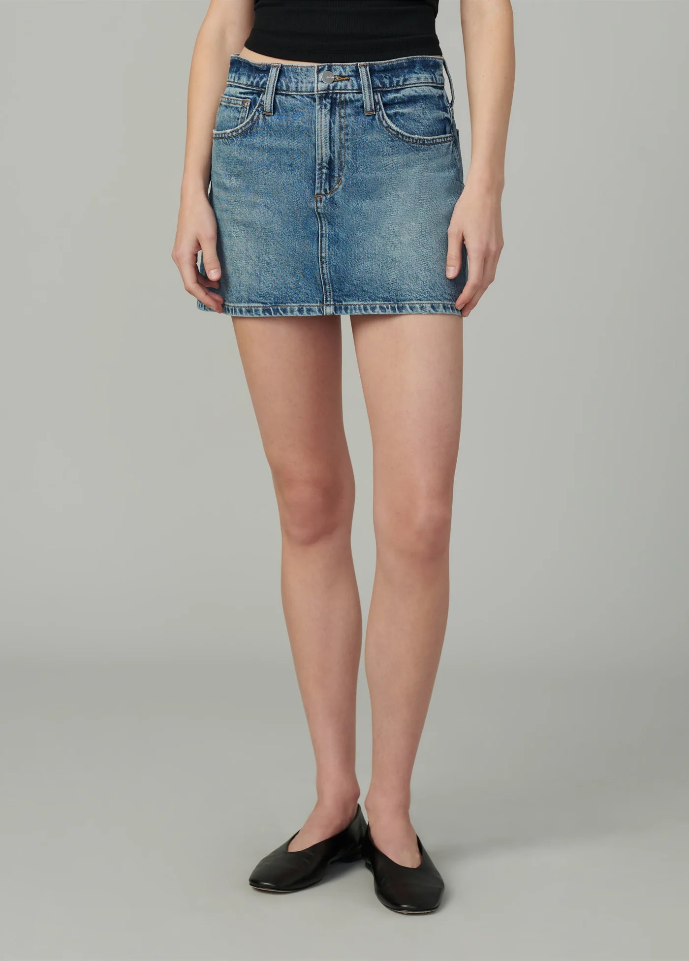 THE TESSA MINI SKIRT