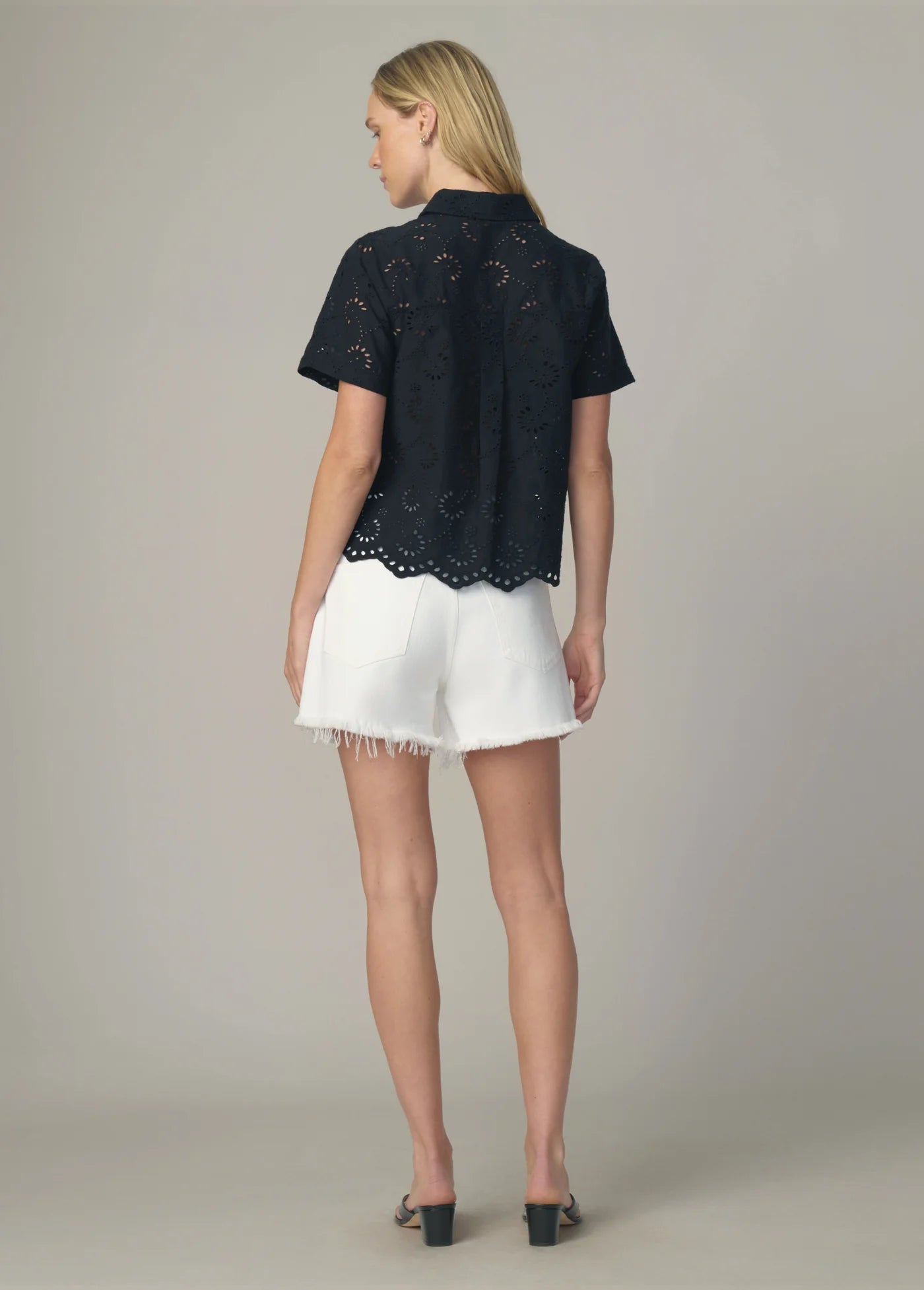 THE EYELET SHORT SLEEVE SHIRT