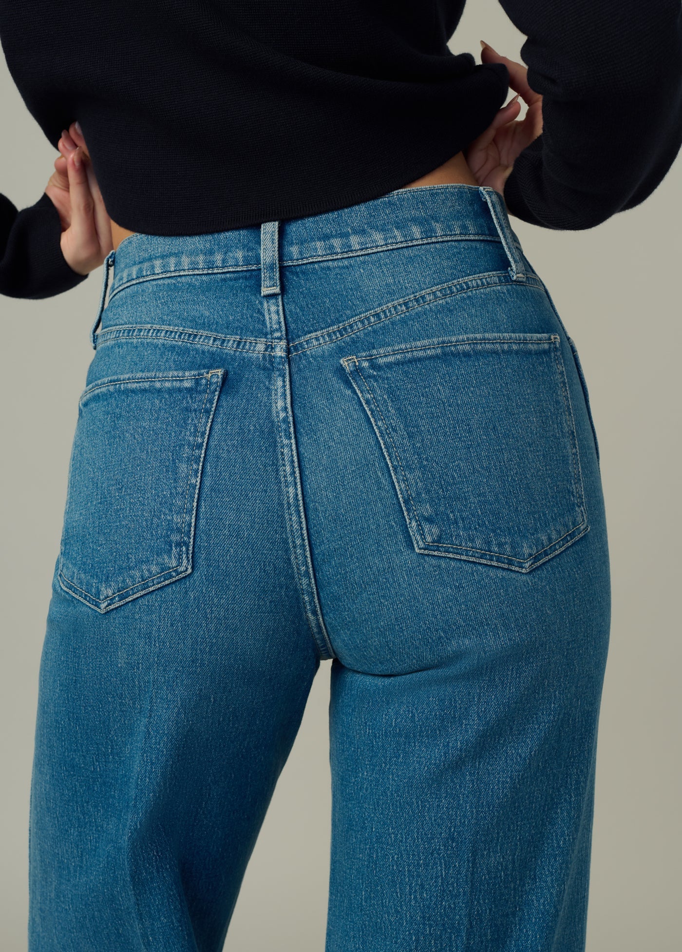 THE FRONT SEAMED WIDE LEG